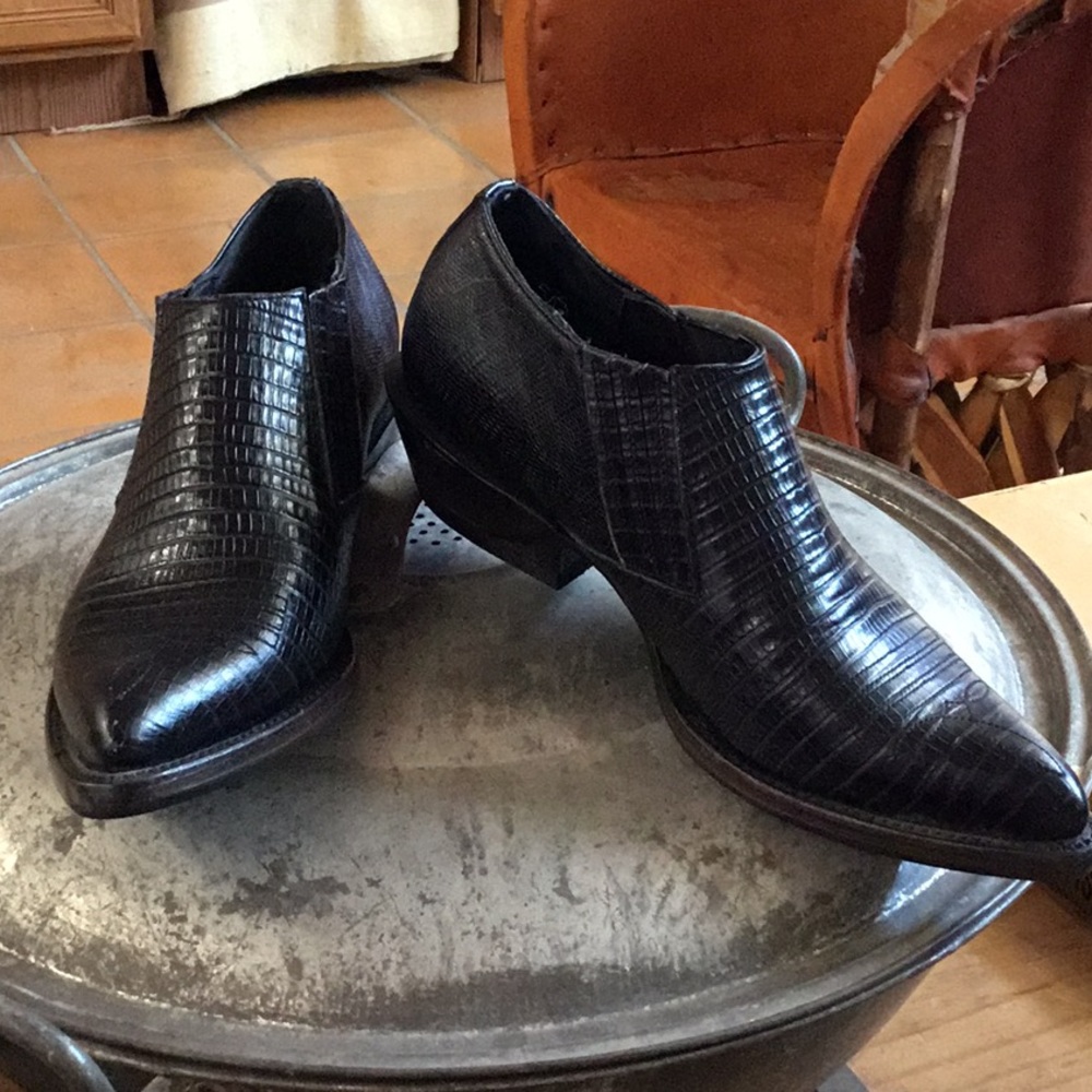 EUC Ash Ankle Boots